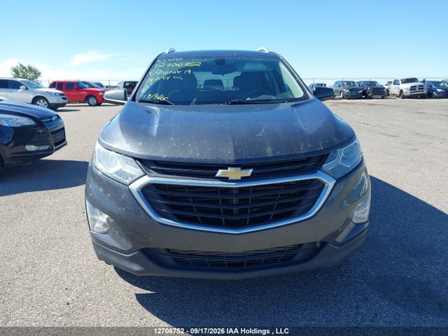 2019 Chevrolet Equinox Lt მანქანა იყიდება აუქციონზე, vin: 2GNAXVEX8K6163144, აუქციონის ნომერი: 12706752