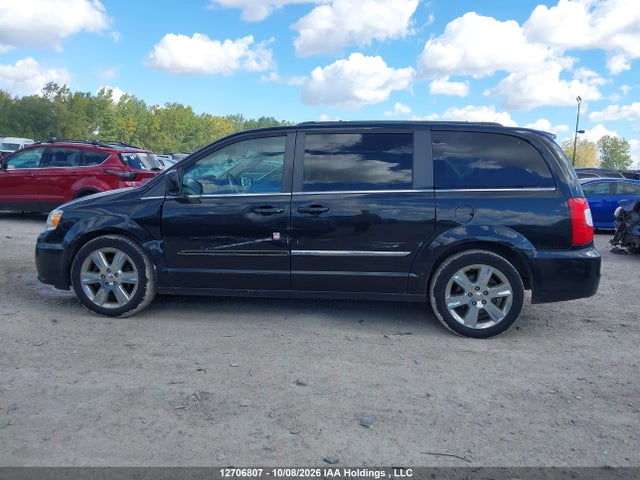 2C4RC1CG3FR503906 Chrysler Town &amp; Country Touring