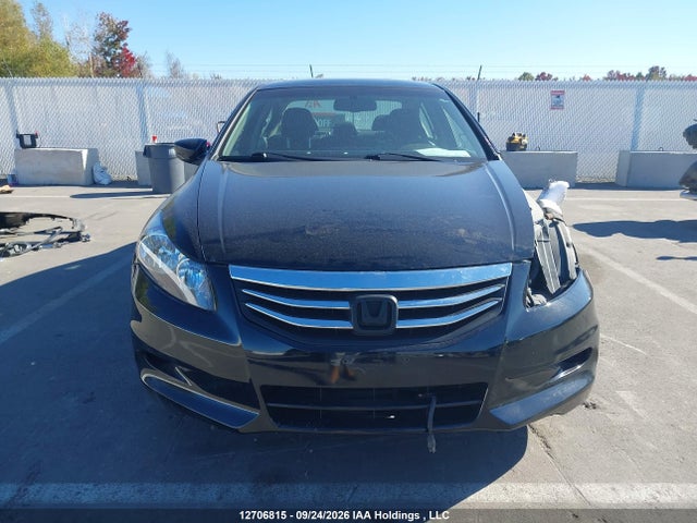 12706815 :رقم المزاد ، 1HGCP3F84CA800856 vin ، 2012 Honda Accord مزاد بيع