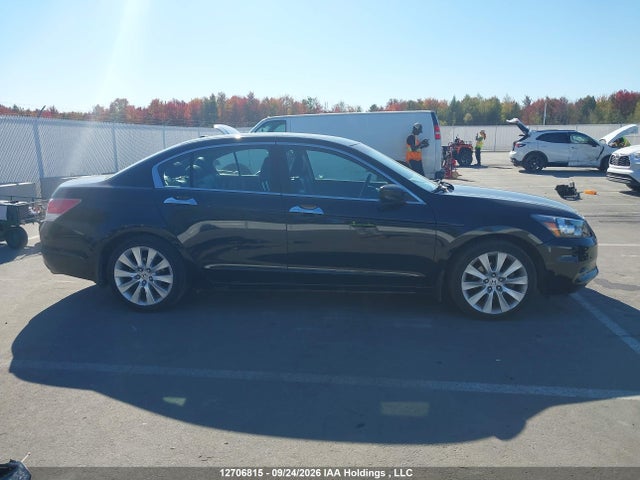12706815 :رقم المزاد ، 1HGCP3F84CA800856 vin ، 2012 Honda Accord مزاد بيع