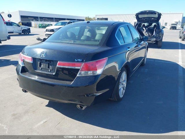 12706815 :رقم المزاد ، 1HGCP3F84CA800856 vin ، 2012 Honda Accord مزاد بيع