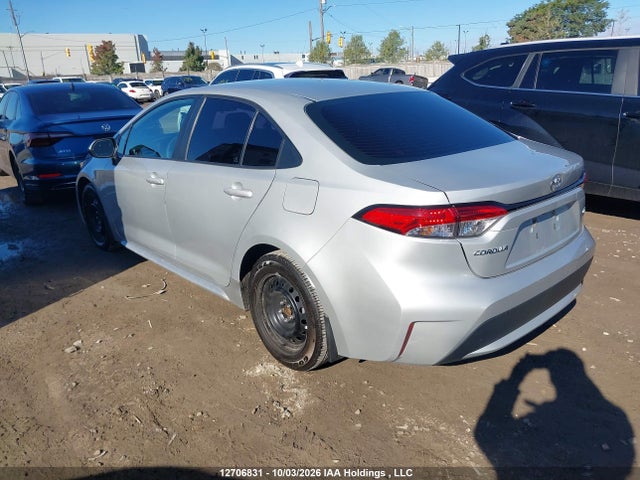 Toyota Corolla Le/xle 2022 5YFBPMBE8NP322628 Image 3