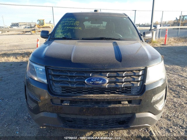 12706832 :رقم المزاد ، 1FM5K8AR6KGA53884 vin ، 2019 Ford Explorer Police Interceptor مزاد بيع