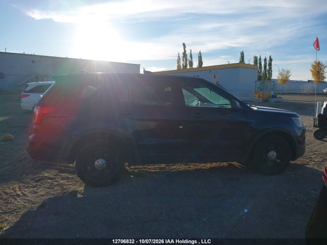 12706832 :رقم المزاد ، 1FM5K8AR6KGA53884 vin ، 2019 Ford Explorer Police Interceptor مزاد بيع