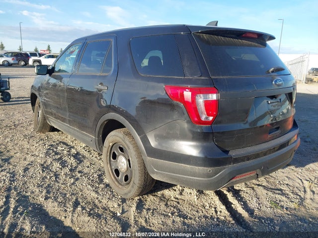 12706832 :رقم المزاد ، 1FM5K8AR6KGA53884 vin ، 2019 Ford Explorer Police Interceptor مزاد بيع