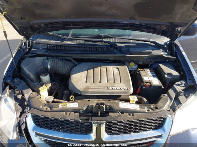 12706853 :رقم المزاد ، 2C4RDGBG2FR684675 vin ، 2015 Dodge Grand Caravan مزاد بيع