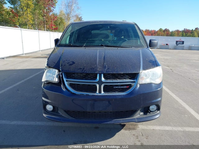 12706853 :رقم المزاد ، 2C4RDGBG2FR684675 vin ، 2015 Dodge Grand Caravan مزاد بيع