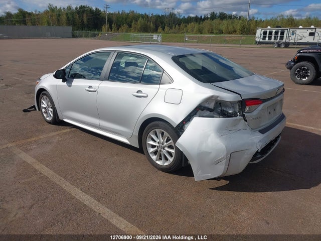 12706900 :رقم المزاد ، 5YFBPMBE9MP265662 vin ، 2021 Toyota Corolla Le مزاد بيع