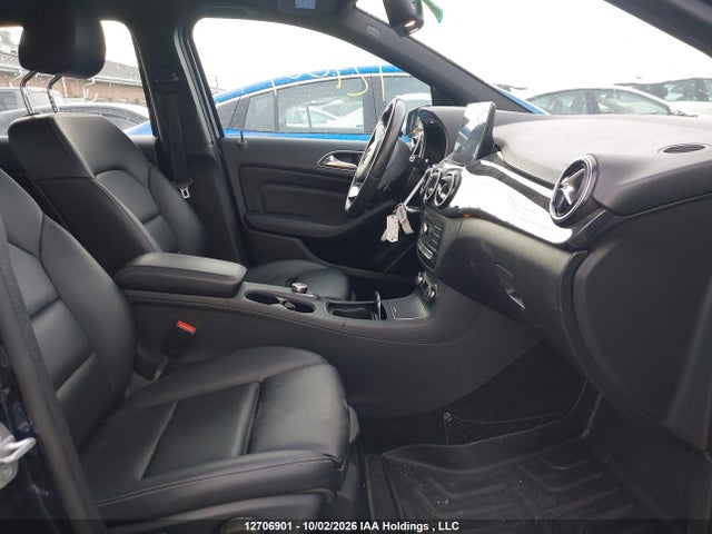 WDDMH4GB2HJ418032 Mercedes-Benz B250