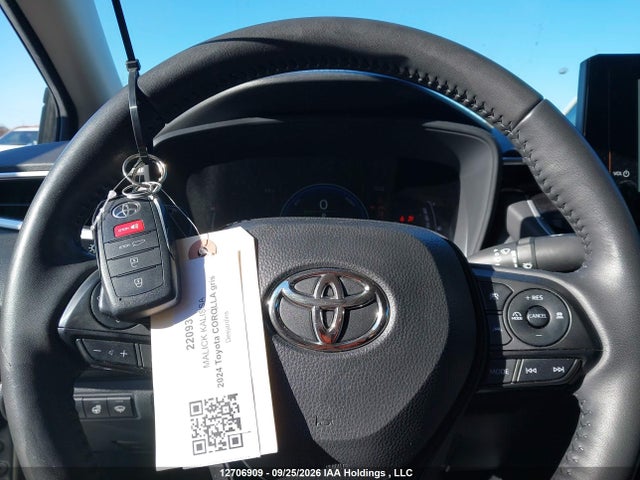 2024 Toyota Corolla Le/se/night Shade მანქანა იყიდება აუქციონზე, vin: JTDBDMHEXRJ004794, აუქციონის ნომერი: 12706909