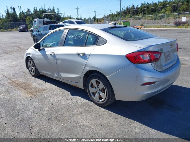 Chevrolet Cruze Ls Auto 2018 1G1BC5SM4J7236424 Image 3