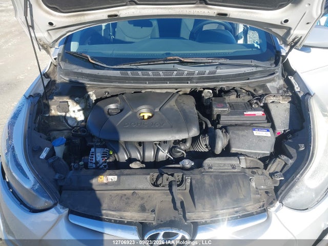 12706923 :رقم المزاد ، KMHDH4AH7FU383597 vin ، 2015 Hyundai Elantra Se/sport/limited مزاد بيع