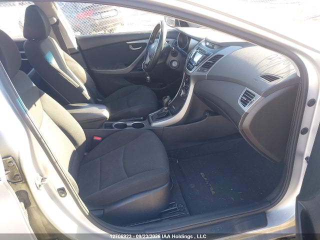 12706923 :رقم المزاد ، KMHDH4AH7FU383597 vin ، 2015 Hyundai Elantra Se/sport/limited مزاد بيع