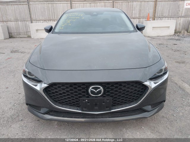 Mazda 3 Preferred 2019 JM1BPADM5K1102026 Image 13