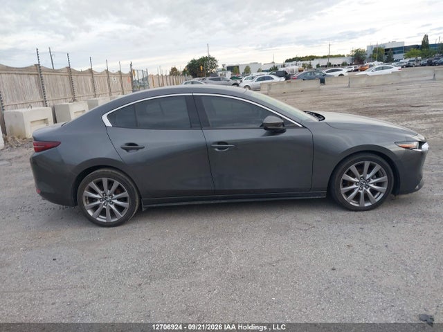 Mazda 3 Preferred 2019 JM1BPADM5K1102026 Image 14