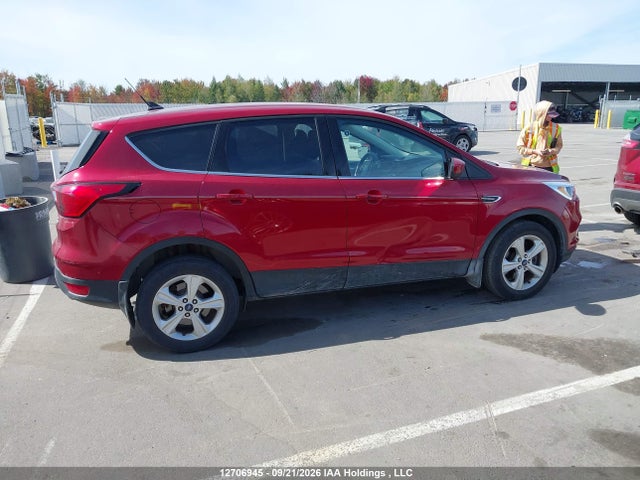 Продаж на аукціоні авто 2019 Ford Escape Se, vin: 1FMCU9GD4KUB13634, номер лоту: 12706945