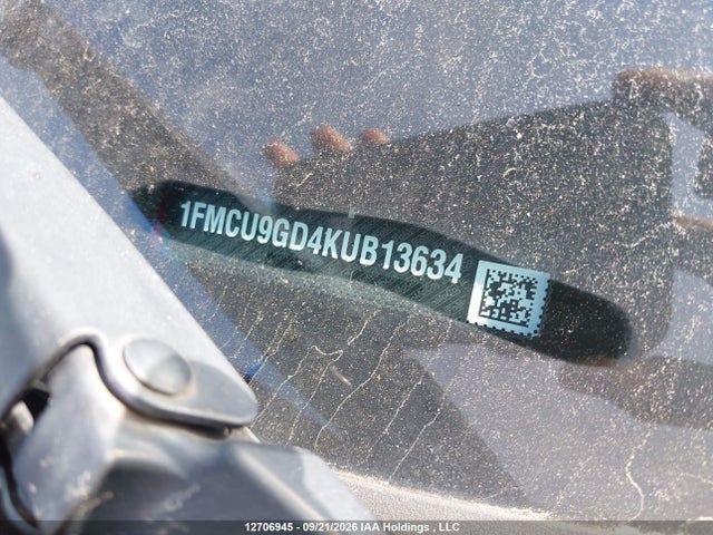 Продаж на аукціоні авто 2019 Ford Escape Se, vin: 1FMCU9GD4KUB13634, номер лоту: 12706945