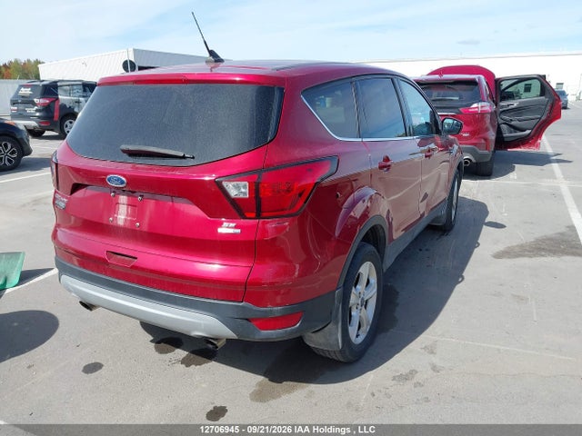 Продаж на аукціоні авто 2019 Ford Escape Se, vin: 1FMCU9GD4KUB13634, номер лоту: 12706945