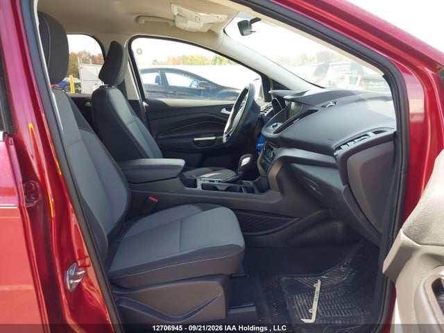 Продаж на аукціоні авто 2019 Ford Escape Se, vin: 1FMCU9GD4KUB13634, номер лоту: 12706945