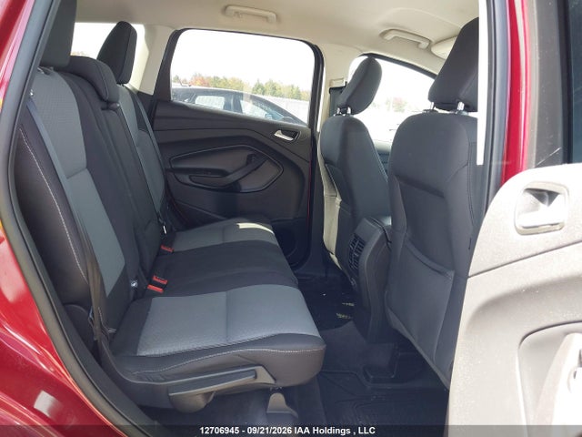 Продаж на аукціоні авто 2019 Ford Escape Se, vin: 1FMCU9GD4KUB13634, номер лоту: 12706945