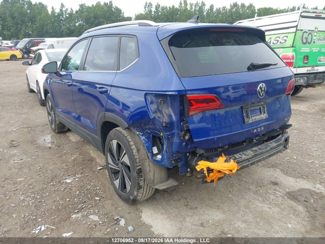 12706952 :رقم المزاد ، 3VVUX7B22RM091160 vin ، 2024 Volkswagen Taos Se مزاد بيع