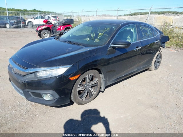 Honda Civic Touring 2018 2HGFC1F96JH106335 Image 2