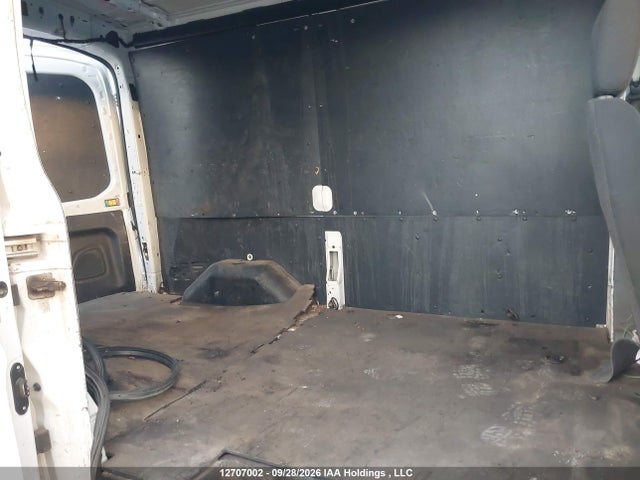 Ford Transit T-250 2017 1FTYR1CM4HKA58819 Image 8