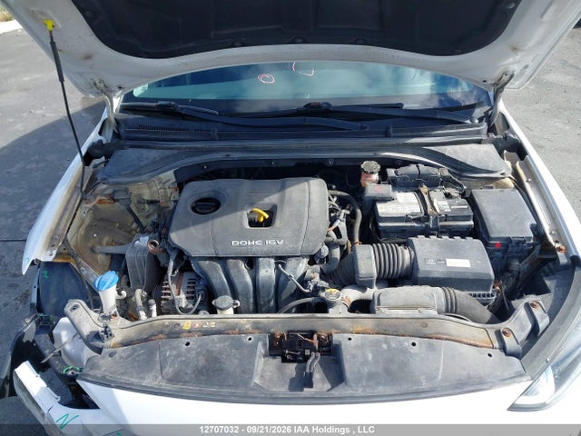 12707032 :رقم المزاد ، KMHD84LF5HU217965 vin ، 2017 Hyundai Elantra Gls مزاد بيع