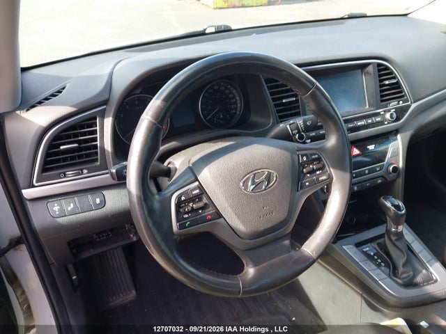 12707032 :رقم المزاد ، KMHD84LF5HU217965 vin ، 2017 Hyundai Elantra Gls مزاد بيع