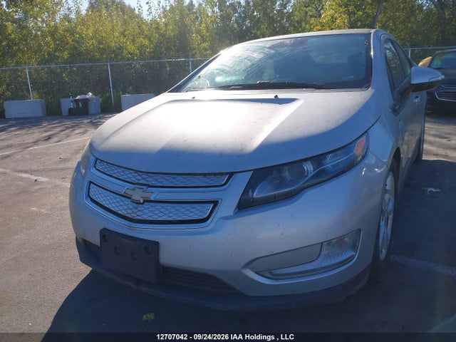 Chevrolet Volt 2014 1G1RB6E49EU148639 Image 2