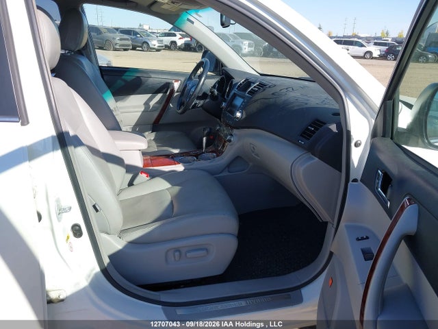 12707043 :رقم المزاد ، JTEDC3EH5C2004736 vin ، 2012 Toyota Highlander Hybrid Limited مزاد بيع