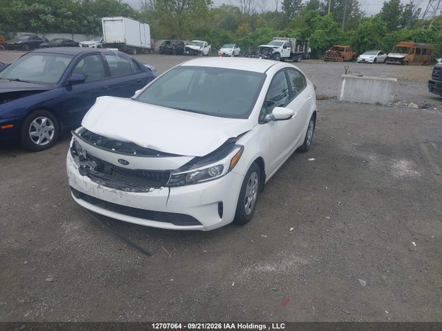 KIA FORTE LX 2017 3KPFK4A77HE120405 Image 2