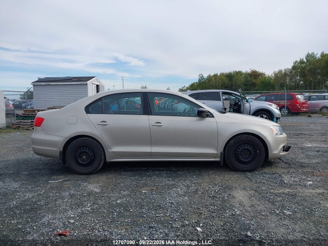 Продажа на аукционе авто 2013 Volkswagen Jetta 2.0l Trendline/2.0l Trendline+, vin: 3VW2K7AJ9DM209322, номер лота: 12707090