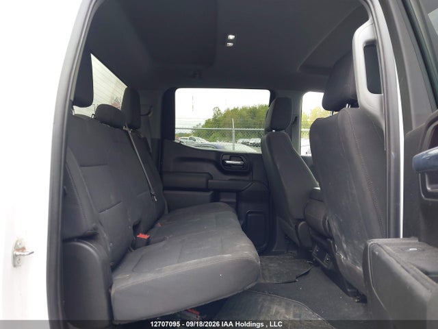 12707095 :رقم المزاد ، 1GCUYBEF9MZ420862 vin ، 2021 Chevrolet Silverado 1500 Custom مزاد بيع