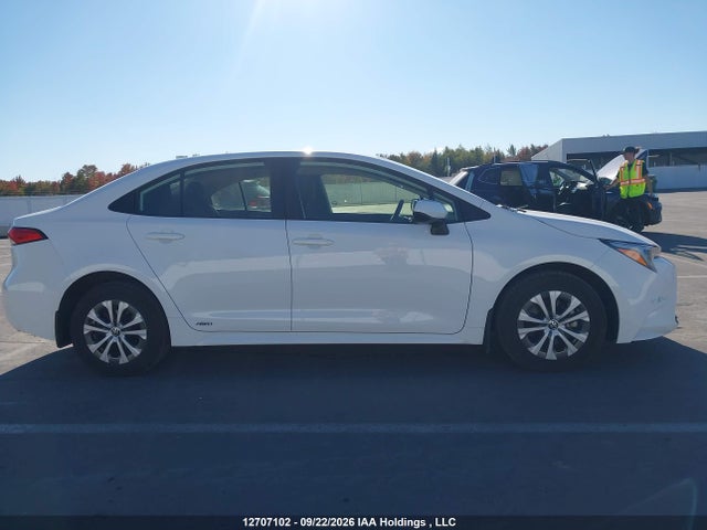Toyota Corolla 2024 JTDBDMHE2RJ008712 Image 14