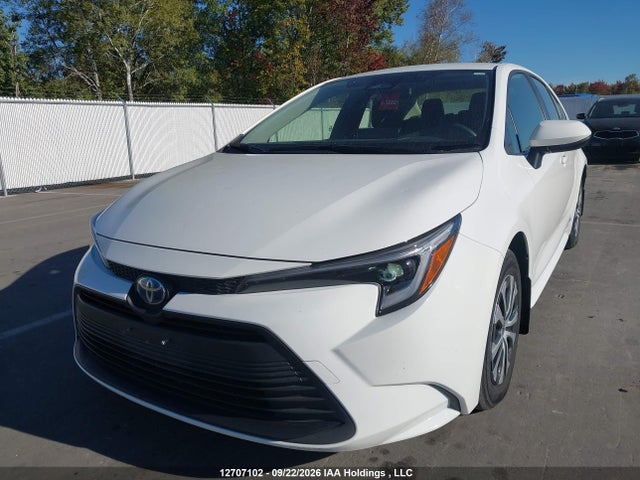 Toyota Corolla 2024 JTDBDMHE2RJ008712 Image 2