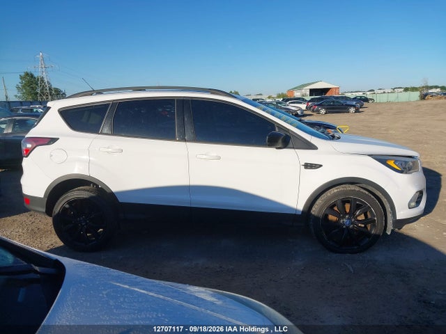 Продаж на аукціоні авто 2017 Ford Escape Se, vin: 1FMCU9G98HUD69599, номер лоту: 12707117