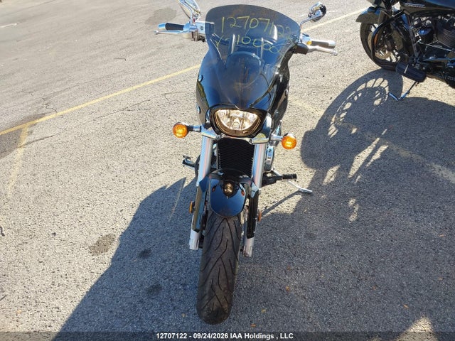 Suzuki VZ800 2015 JS1VS56A7F2100004 Image 17