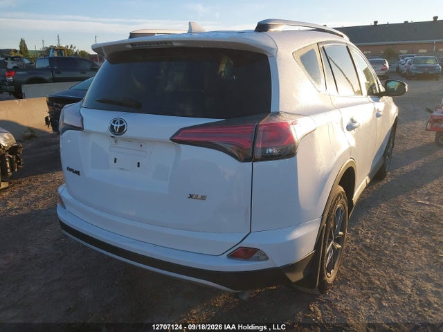 Toyota Rav4 Xle 2016 2T3WFREV7GW237799 Image 4