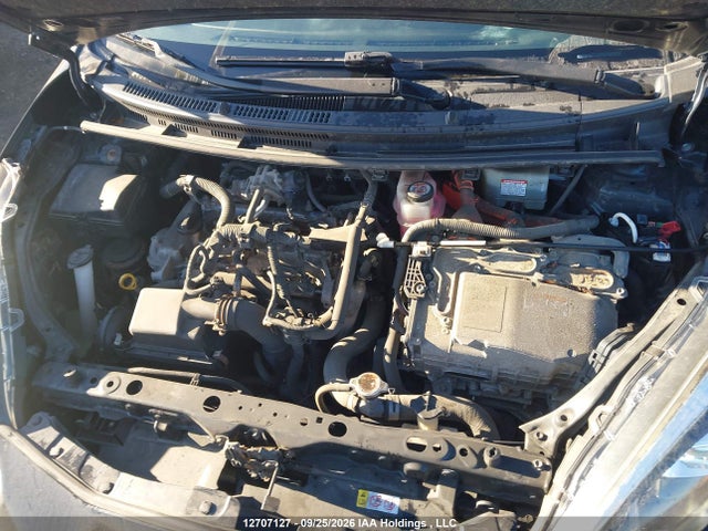 Toyota PRIUS C 2019 JTDKDTB32K1629861 Image 10