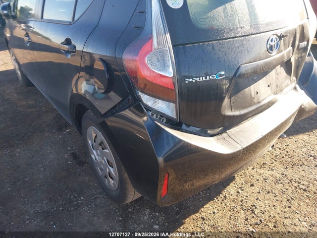 Toyota PRIUS C 2019 JTDKDTB32K1629861 Image 18