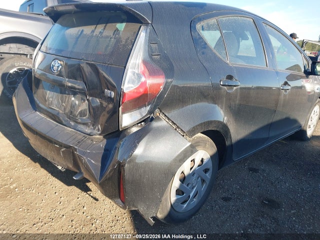 Toyota PRIUS C 2019 JTDKDTB32K1629861 Image 6
