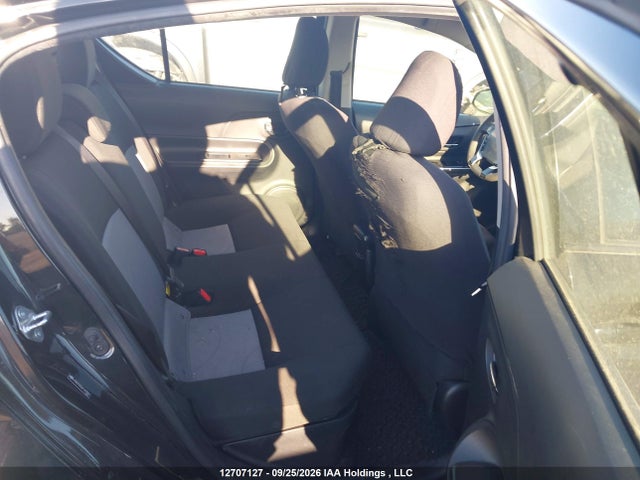 Toyota PRIUS C 2019 JTDKDTB32K1629861 Image 8
