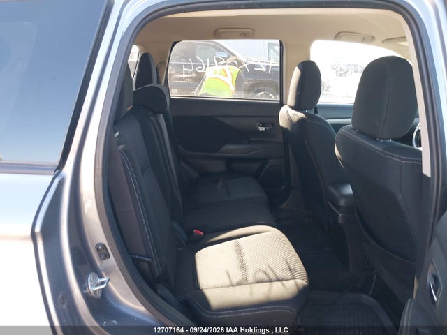 2016 Mitsubishi Outlander Se/sel მანქანა იყიდება აუქციონზე, vin: JA4JZ3AX2GZ609579, აუქციონის ნომერი: 12707164