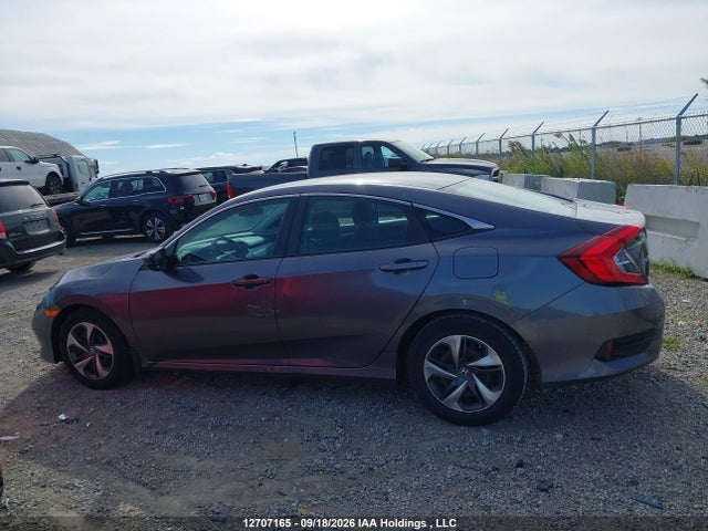2HGFC2F58KH005995 Honda Civic Lx