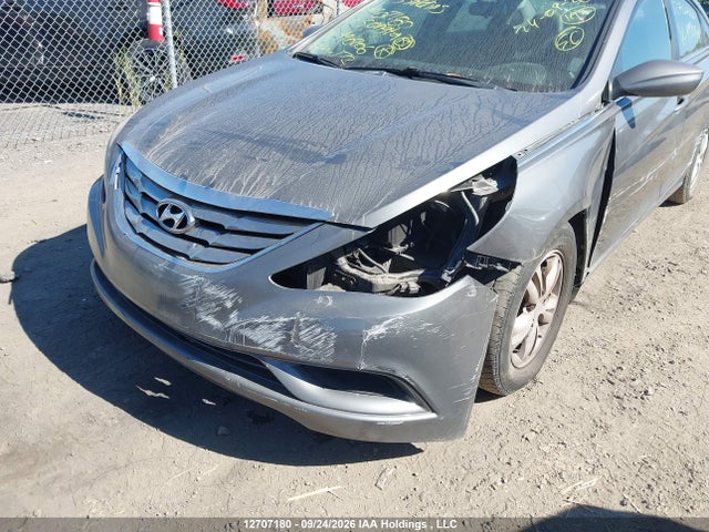 2012 Hyundai Sonata Gls მანქანა იყიდება აუქციონზე, vin: 5NPEB4AC2CH490206, აუქციონის ნომერი: 12707180