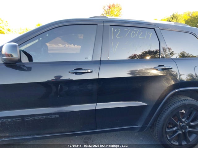 2018 Jeep Grand Cherokee Laredo მანქანა იყიდება აუქციონზე, vin: 1C4RJFAG7JC355394, აუქციონის ნომერი: 12707214