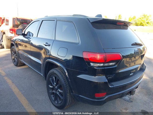 2018 Jeep Grand Cherokee Laredo მანქანა იყიდება აუქციონზე, vin: 1C4RJFAG7JC355394, აუქციონის ნომერი: 12707214