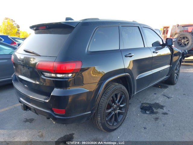 2018 Jeep Grand Cherokee Laredo მანქანა იყიდება აუქციონზე, vin: 1C4RJFAG7JC355394, აუქციონის ნომერი: 12707214