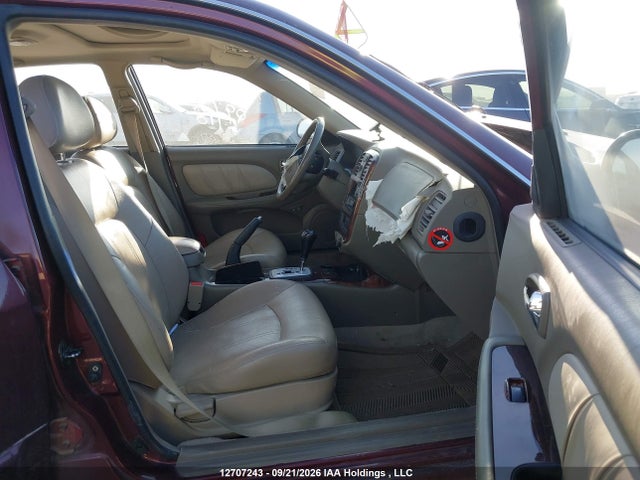 12707243 :رقم المزاد ، KMHWF25H24A920064 vin ، 2004 Hyundai Sonata Gl V6 مزاد بيع